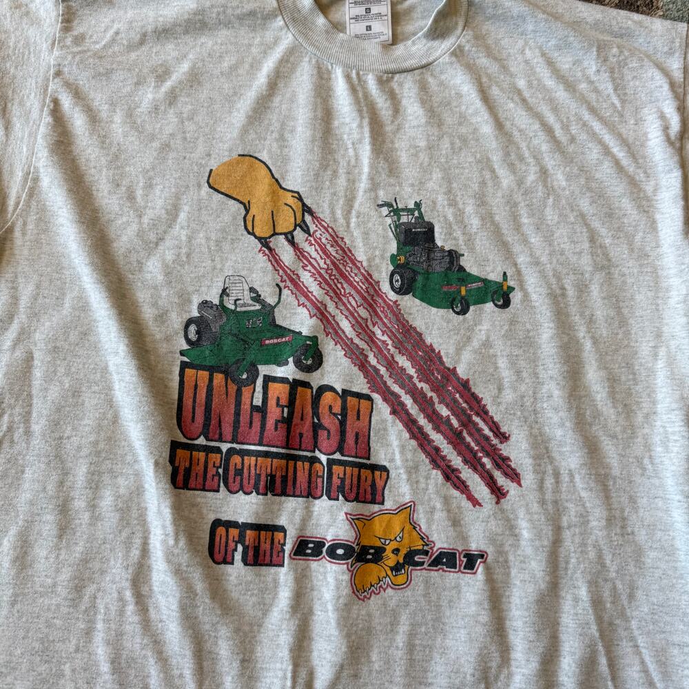 Vintage 90's Unleash the Cutting Fury of the Bobcat Lawn Mowers Grays Shirt Sz L - Picture 5 of 5